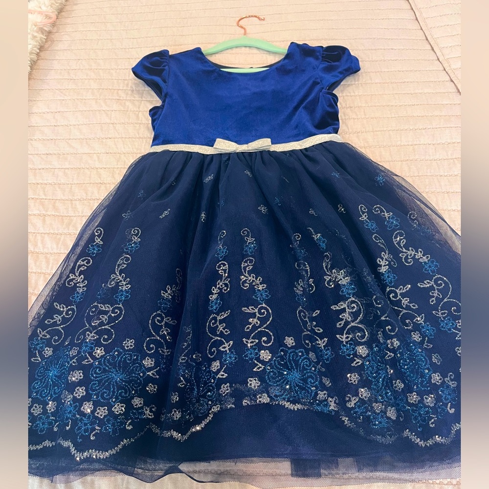 Girls formal dress size 7